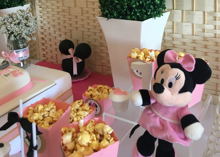 Minnie e o 1º Aniversário da Ema - Balão de Sonhos :: organização de festas e eventos Algarve, Lagos
